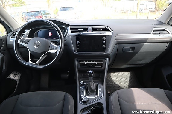 Volkswagen Tiguan Allspace 9 of 26