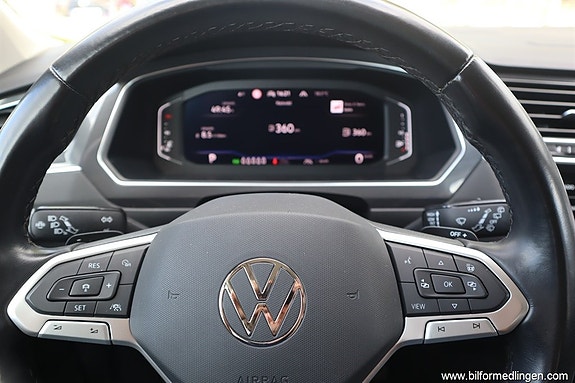 Volkswagen Tiguan Allspace 10 of 26