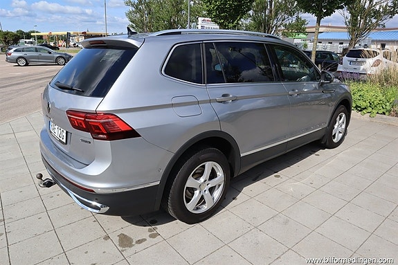 Volkswagen Tiguan Allspace 19 of 26