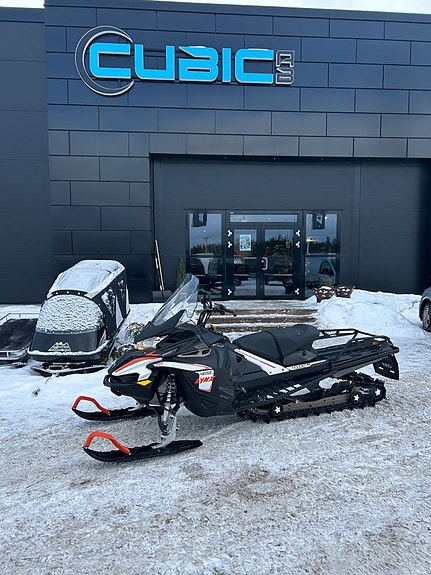 Lynx 49 Ranger PRO 600R Momsad *köp online*