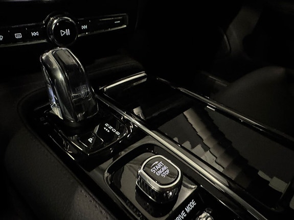 Volvo V60 14 of 29
