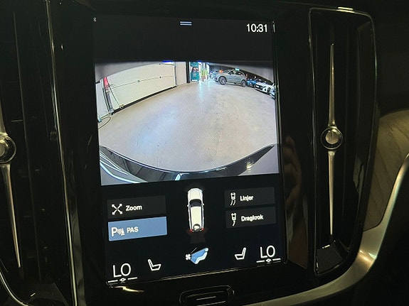 Volvo V60 24 of 29