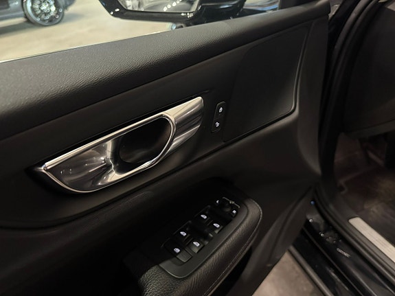 Volvo V60 19 of 29