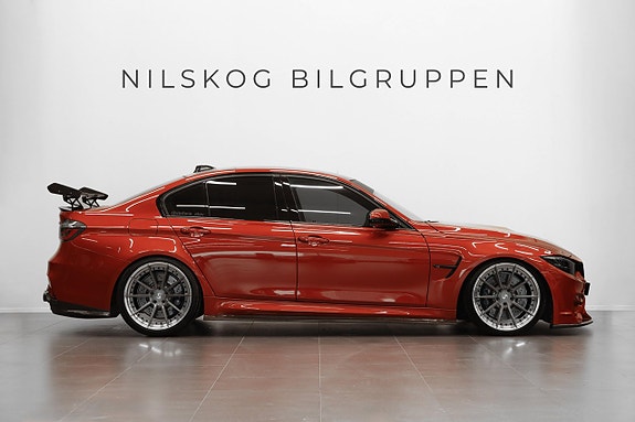 BMW M3 5 of 5