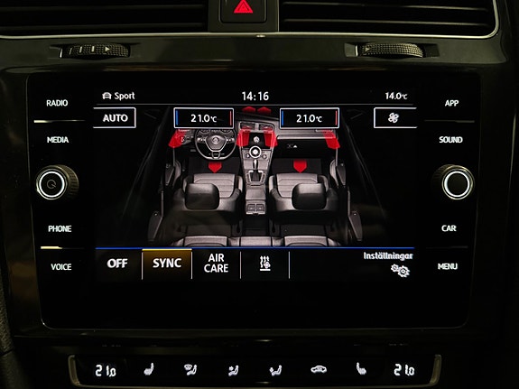 Volkswagen Golf Alltrack 24 of 29
