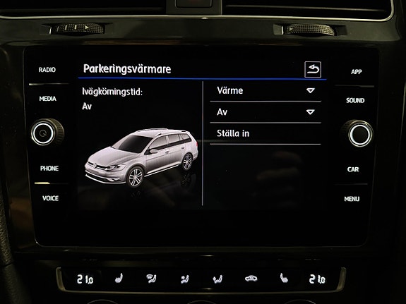 Volkswagen Golf Alltrack 25 of 29