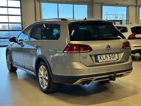 Volkswagen Golf Alltrack 6 of 29