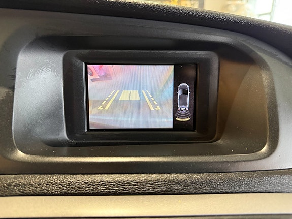 Volvo V40 18 of 26