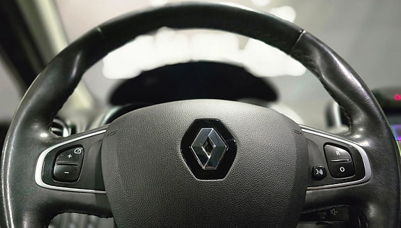 Renault Clio 25 of 27