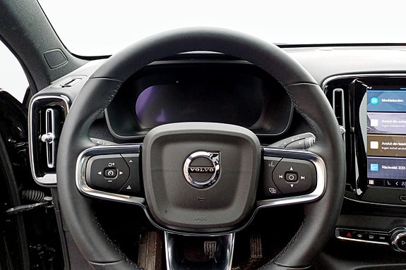 Volvo C40 7 of 9