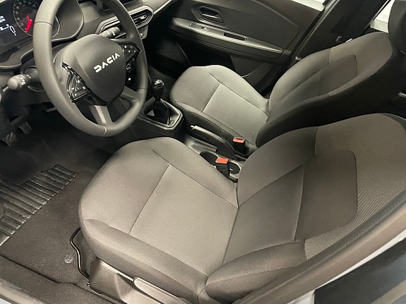 Dacia Sandero 4 of 5