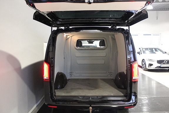 Mercedes-Benz Vito 119 13 of 29