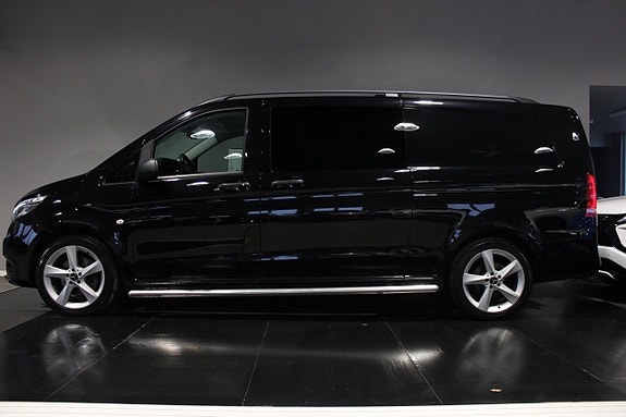 Mercedes-Benz Vito 119 2 of 5