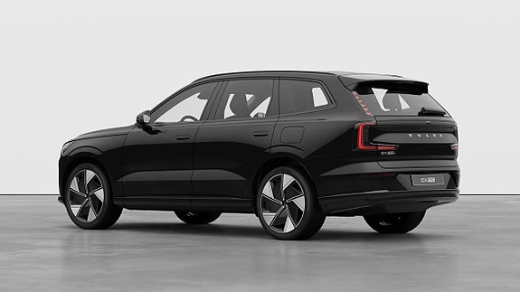 Volvo EX90 4 of 6