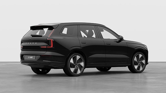 Volvo EX90 6 of 6