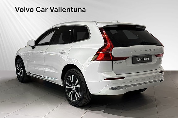 Volvo XC60 4 of 5