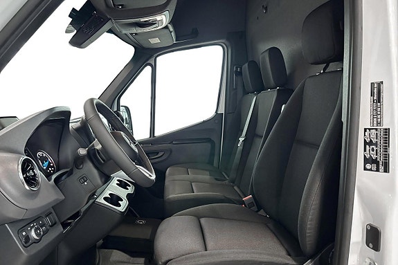 Mercedes-Benz eSprinter 314 10 of 12