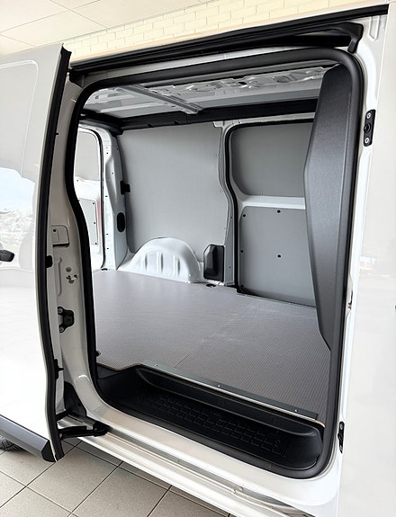 Opel Vivaro-e 5 of 5