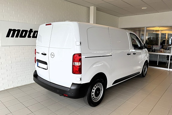 Opel Vivaro-e 3 of 5