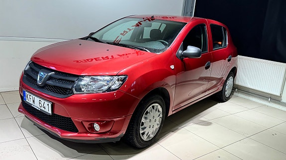 Dacia Sandero 2 of 5