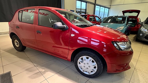 Dacia Sandero 13 of 13