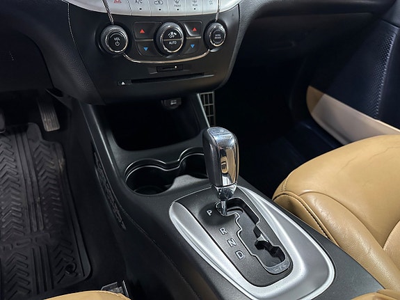 Fiat Freemont 12 of 16