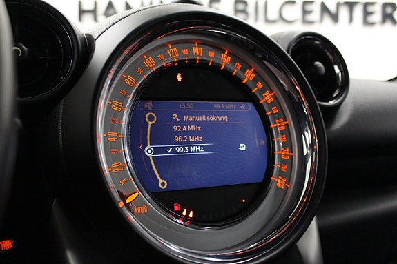MINI Countryman Cooper D 14 of 18