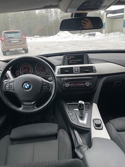 BMW 320 18 of 19