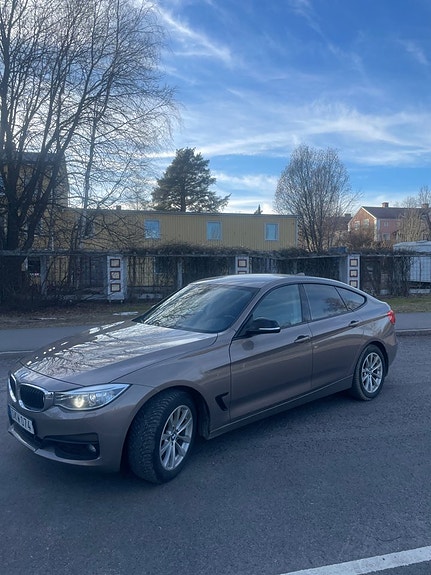 BMW 320 9 of 19