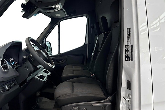 Mercedes-Benz eSprinter 414 11 of 11