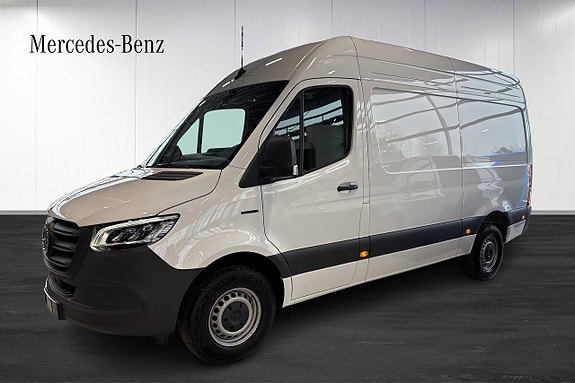 Mercedes-Benz eSprinter 414 2 of 11