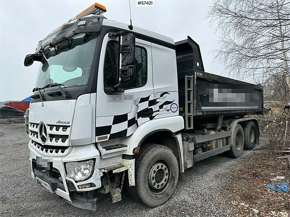 MERCEDES BENZ AROCS Tippbil (425,000:- ex moms)