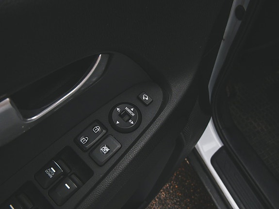 Kia Sportage 13 of 28