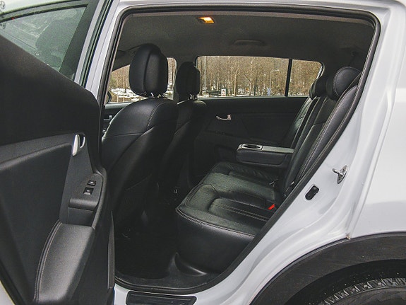 Kia Sportage 14 of 28