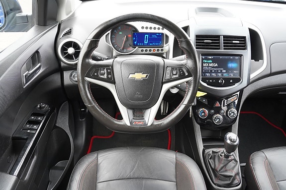 Chevrolet Aveo 11 of 26