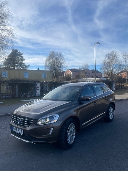 Volvo XC60 7 of 21