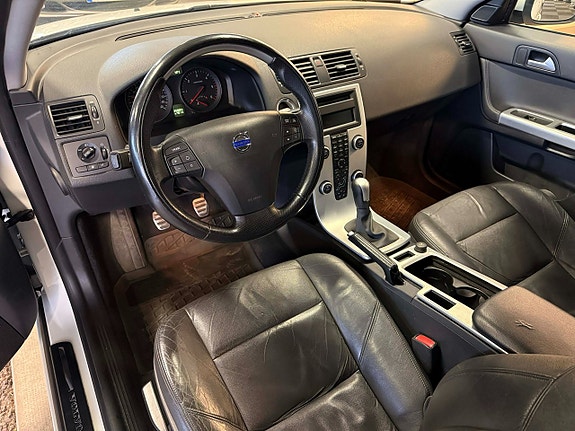 Volvo V50 5 of 5