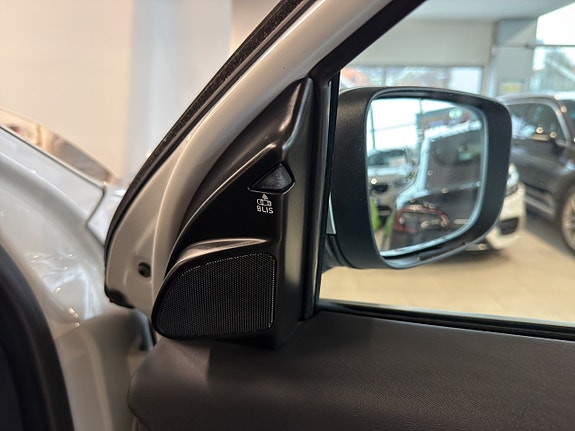 Volvo XC60 23 of 26