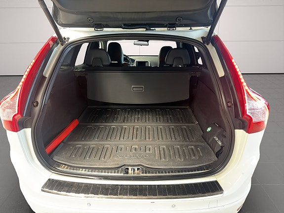 Volvo XC60 22 of 26