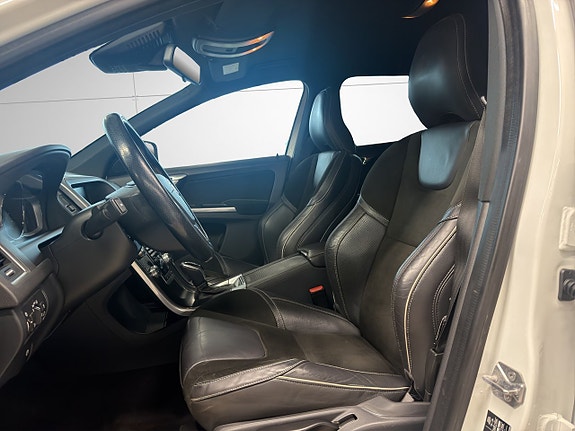 Volvo XC60 9 of 26