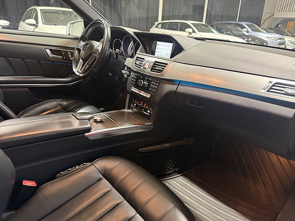 Mercedes-Benz E250 12 of 21