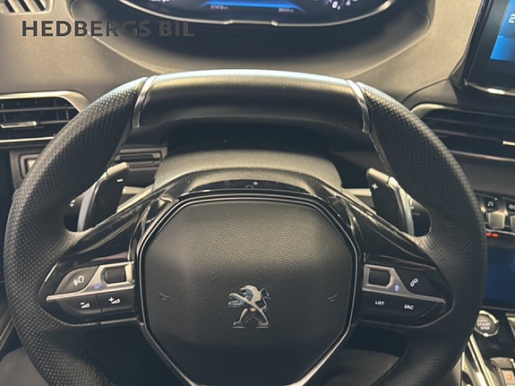 Peugeot 5008 11 of 17