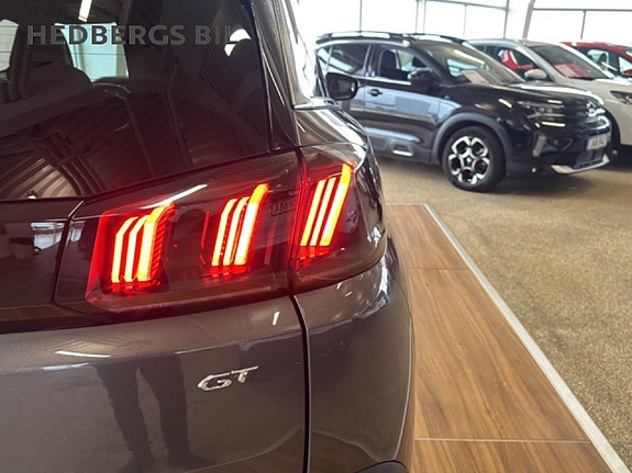 Peugeot 5008 14 of 17