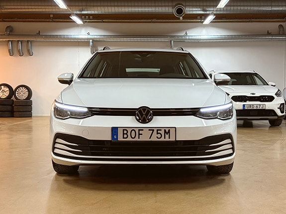 Volkswagen Golf VIII 8 of 30
