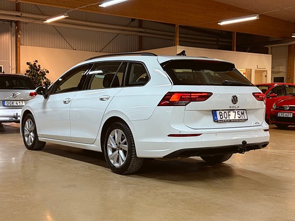 Volkswagen Golf VIII 15 of 30