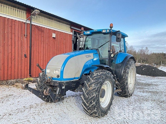 Traktor VALTRA T160