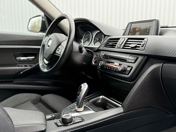 BMW 320 10 of 21
