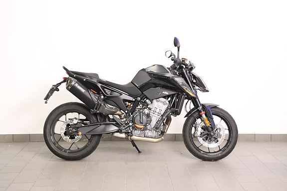 KTM 890 Duke Inkl. Akrapovic
