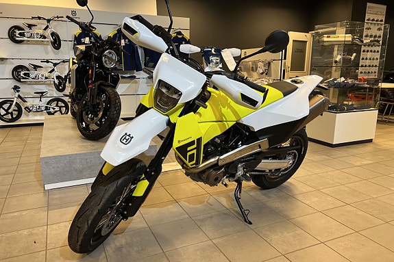 Husqvarna 701 Supermotard *Räntefritt* 4 of 10