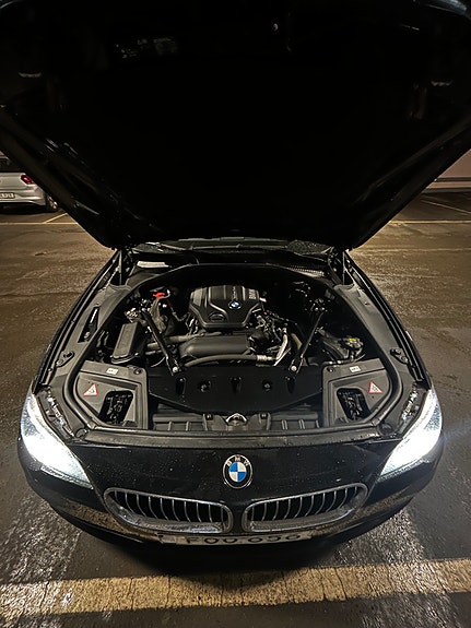 BMW 520d 15 of 25